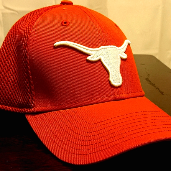 University of Texas New Era 39THIRTY Hat - Picture 1 of 4